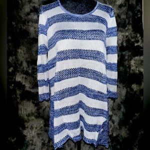 One world XL sweater tunic